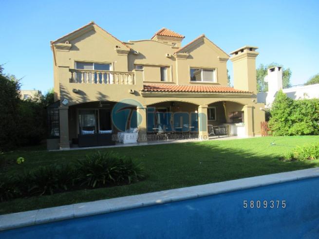 Casa en barrio cerrado Alquiler USD 2.200, Lomas de San Isidro, Horqueta - Valencia, Ana - Lomas de San Isidro