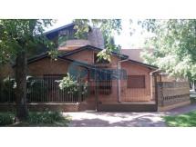 Casa Venta USD 320.000, Lomas de San Isidro - Arnedo Propiedades Asesores Inmobiliarios