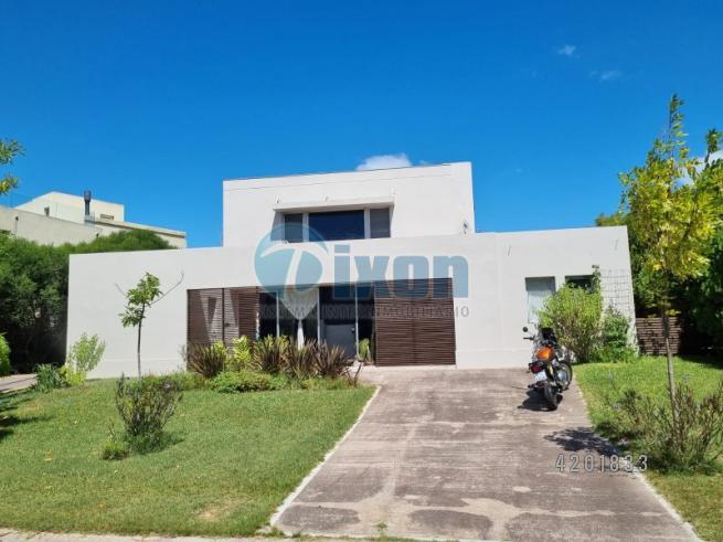 Casa en barrio cerrado Alquiler USD 1.400, Benavídez, Villa Nueva - Montiel - Baylac