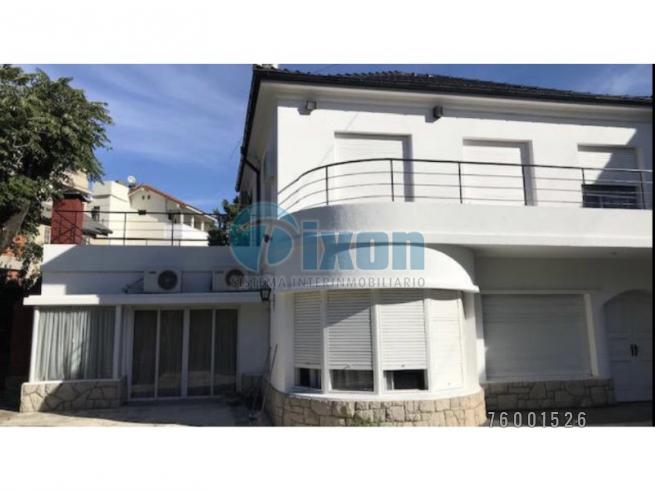 Casa Venta USD 690.000, La Lucila, Libertador al Río - Arnedo Propiedades Asesores Inmobiliarios